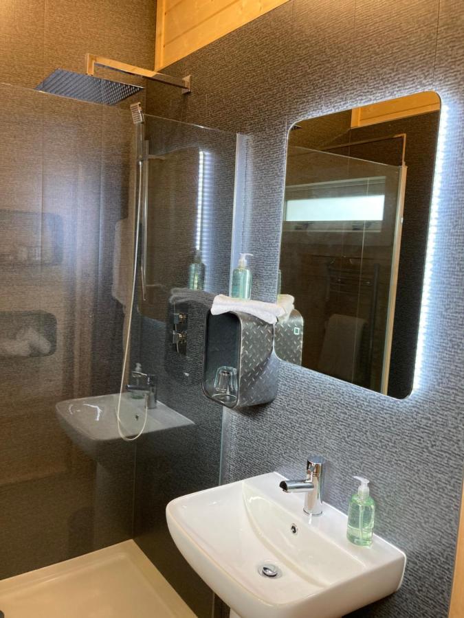 Dunroamin Lodges Drymen Exteriör bild