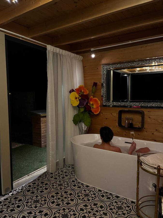 Dunroamin Lodges Drymen Exteriör bild