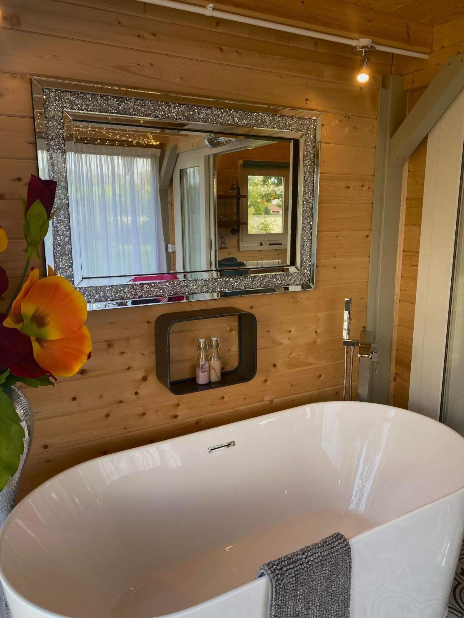 Dunroamin Lodges Drymen Rum bild
